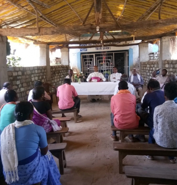 ÍNDIA: Ajuda para construir uma igreja no nordeste da Índia