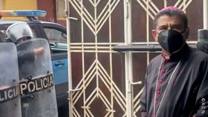 NICARÁGUA: Agrava-se clima de tensão entre Igreja e autoridades, com o Bispo de Matagalpa impedido de sair do paço episcopal