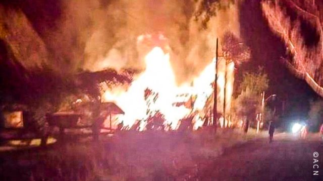 CHILE: Grupos radicais incendeiam capela dedicada a São José em La Araucanía, no sul do país