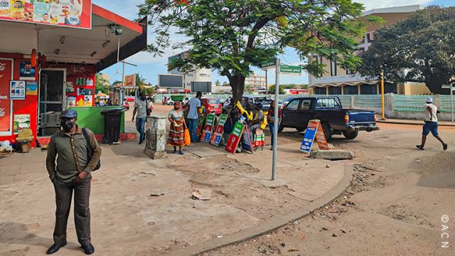 MOÇAMBIQUE: Bispos lembram desigualdades no momento em que começa a exportação do gás na região norte