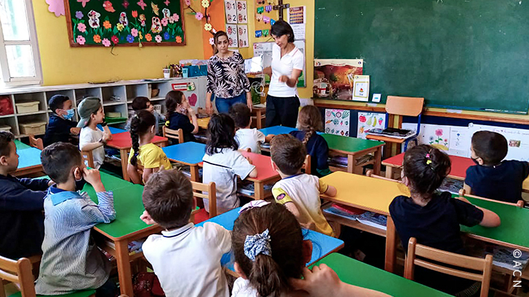LÍBANO: “Precisamos desesperadamente de ajuda”, diz responsável pelas escolas católicas face à crise no país