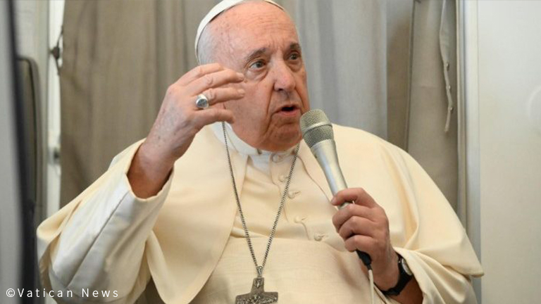VATICANO: Papa alerta para a falta de liberdade religiosa no mundo e a perseguição aos cristãos