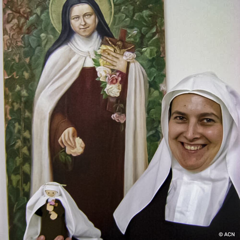 BULGÁRIA: Apoio à vida e apostolado de oito Irmãs Carmelitas