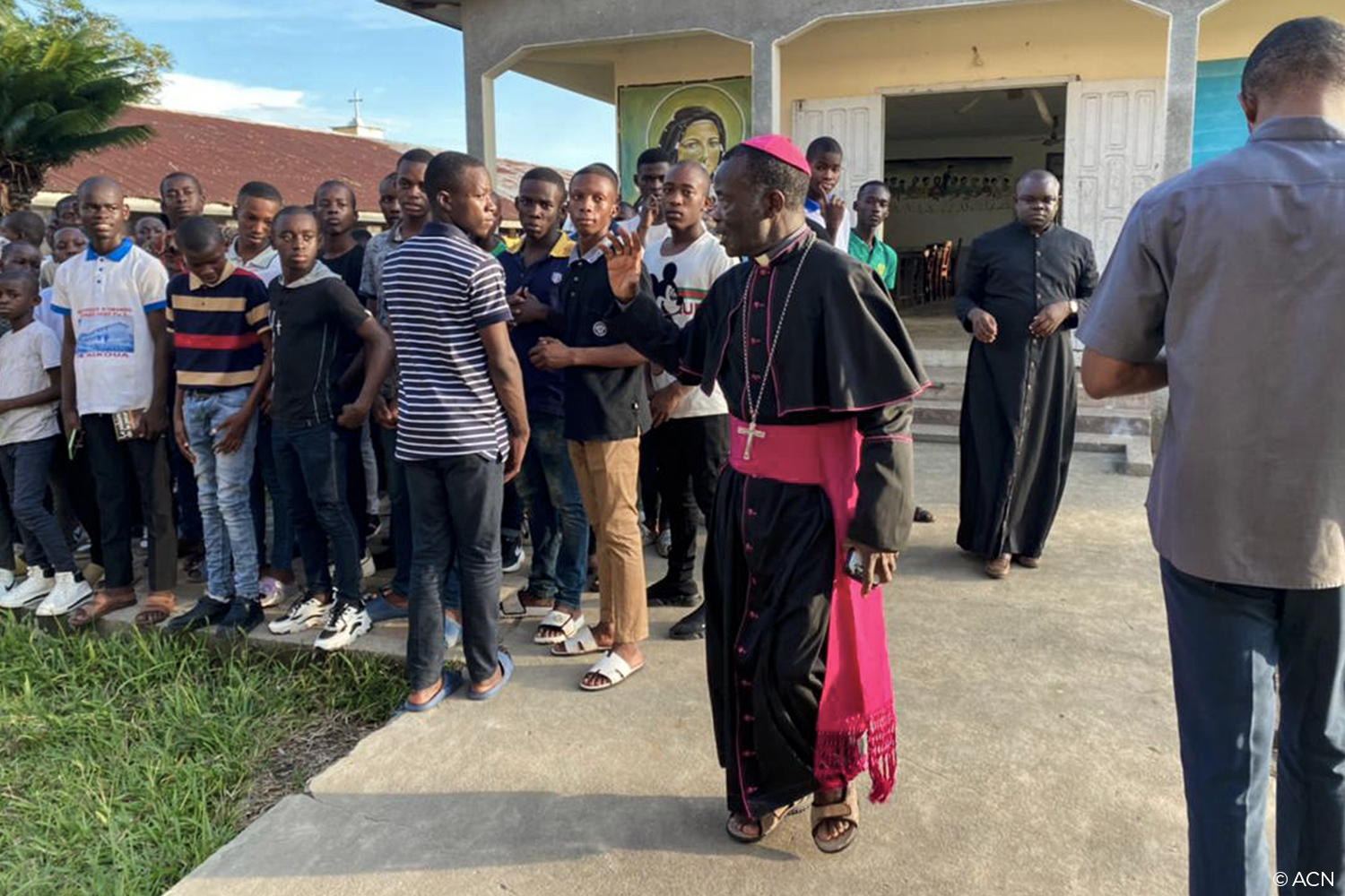R. D. CONGO: Um novo telhado para o seminário menor de Makoua