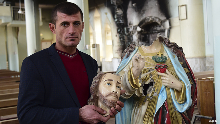 PORTUGAL: Exposição de artigos religiosos profanados revela as marcas do ódio contra os cristãos no Iraque