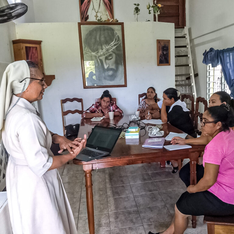 BELIZE: Um convento para as Irmãs Vicentinas