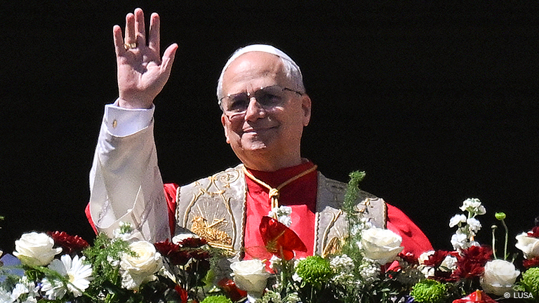 VATICANO: Papa apela ao fim das guerras, denuncia a indiferença face ao sofrimento e convoca vigília de oração