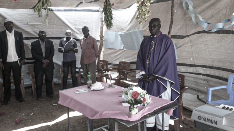 SUDÃO: Sacerdote que ficou junto do seu povo apesar da violência, foi assassinado nas Montanhas Nuba