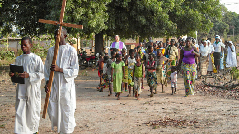 BENIM: Sacerdote português recorda missão em Parakou e Djougou, antes da “tentativa de islamização”  