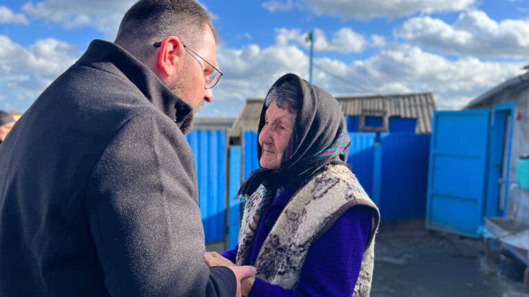 UCRÂNIA: “Por maior que seja o mal, nunca destruirá tudo”, afirma o Bispo de Donetsk
