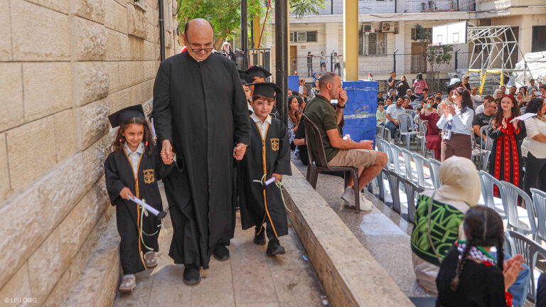 TERRA SANTA: Fundação AIS testemunha esforço da Igreja no apoio às populações locais