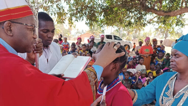 MOÇAMBIQUE: “Que as matanças cessem de vez”, pede Bispo de Pemba, após 9 dolorosos anos de ataques terroristas